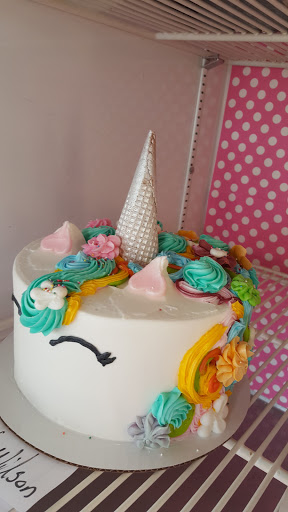 Bakery «Mulberries Cake Shop», reviews and photos, 2027 E Colfax Ave, Denver, CO 80206, USA