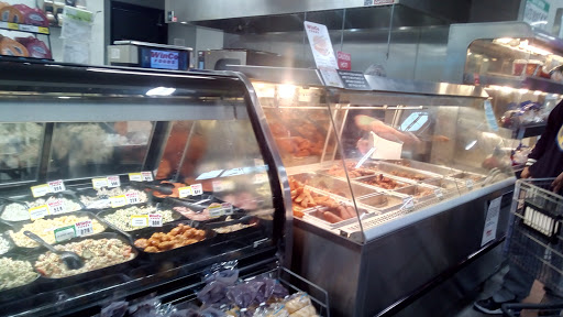 Shopping Mall «Country Club Plaza», reviews and photos, 2310 Watt Ave, Sacramento, CA 95825, USA