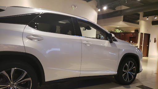 Used Car Dealer «New Country Lexus of Westport Pre-Owned», reviews and photos, 187 Kings Hwy Cutoff, Fairfield, CT 06824, USA