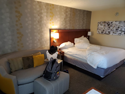 Hotel «Courtyard by Marriott Los Angeles Pasadena/Monrovia», reviews and photos, 700 W Huntington Dr, Monrovia, CA 91016, USA