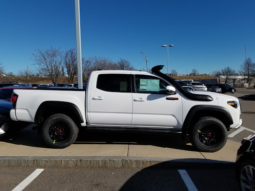 Toyota Dealer «Expressway Toyota», reviews and photos, 700 William T Morrissey Blvd, Boston, MA 02122, USA