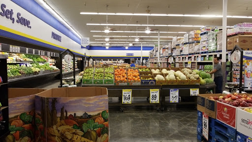 Supermarket «FoodMaxx», reviews and photos, 1950 W 11th St, Tracy, CA 95376, USA
