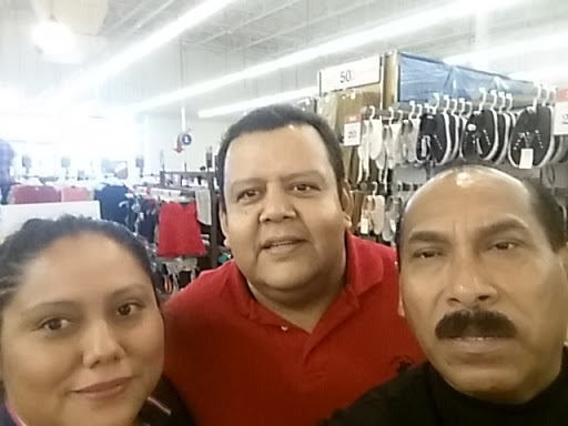 Clothing Store «Old Navy», reviews and photos, 1201 Barbara Jordan Blvd, Austin, TX 78723, USA