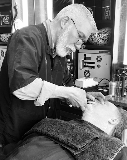 Barber Shop «Aspen Barber Shop», reviews and photos, 630 E Hyman Ave # 2, Aspen, CO 81611, USA