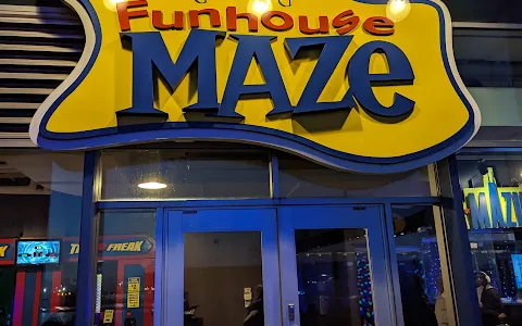 Amazing Chicago's Funhouse Maze image