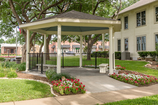 Funeral Home «J E Foust & Son Funeral Home», reviews and photos, 523 S Main St, Grapevine, TX 76051, USA