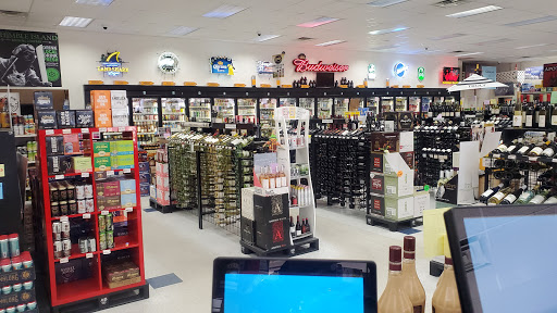 Liquor Store «Ives Road Wine & Spirits», reviews and photos, 20 Ives Rd # 103A, Wallingford, CT 06492, USA