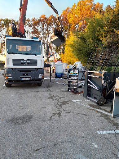 Photo 3 - Deconstruction Automobile Ruegger