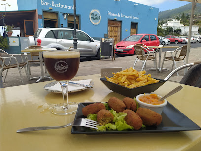 Cervecería Isla Verde - El Jesús, 41, 38780 Tijarafe, Santa Cruz de Tenerife, Spain