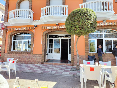 Café Bar la Bodega - C. Juan Ramon JImenez, 20, 18310 Salar, Granada, Spain