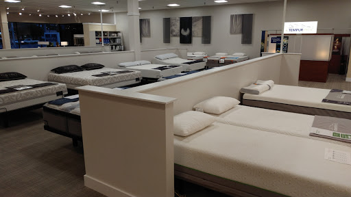 Furniture Store «Havertys Furniture», reviews and photos, 6201 Atlanta Hwy, Montgomery, AL 36117, USA