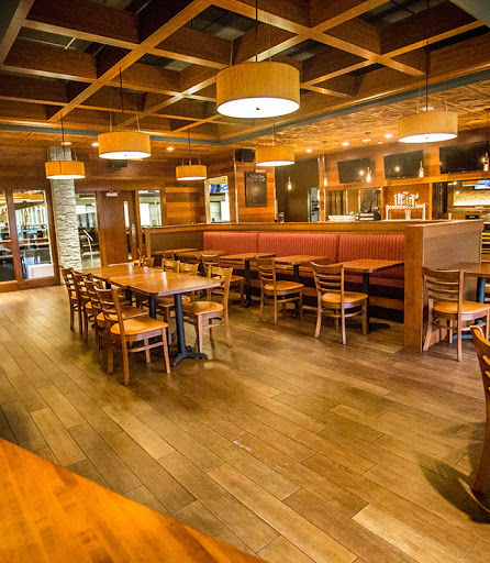 Bowling Alley «Bowlero Norcross», reviews and photos, 6345 Spalding Dr, Norcross, GA 30092, USA