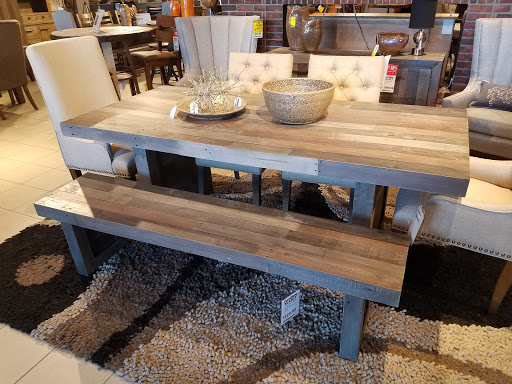 Furniture Store «The Furniture Mart - Shakopee», reviews and photos, 4270 12th Ave E, Shakopee, MN 55379, USA