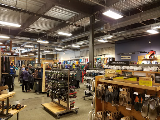 Camping Store «REI», reviews and photos, 7777 Edinger Ave #138, Huntington Beach, CA 92647, USA