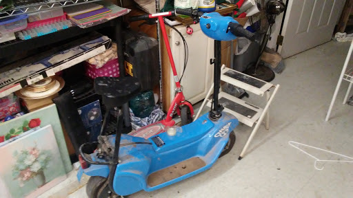 Thrift Store «Blue Bird Thrift Shop», reviews and photos, 1881 Apache Trail, Apache Junction, AZ 85119, USA