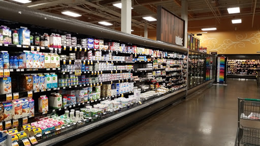 Grocery Store «Fred Meyer», reviews and photos, 14300 1st Avenue South, Burien, WA 98168, USA