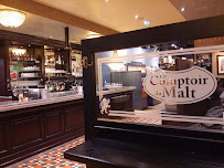 Atmosphère du Restaurant français Restaurant Le Comptoir du Malt Noyon - n°9