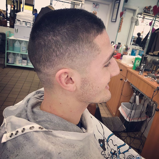 Barber Shop «Pats/Pergament Barber Shop», reviews and photos, 17 Emerson Ave, Levittown, NY 11756, USA