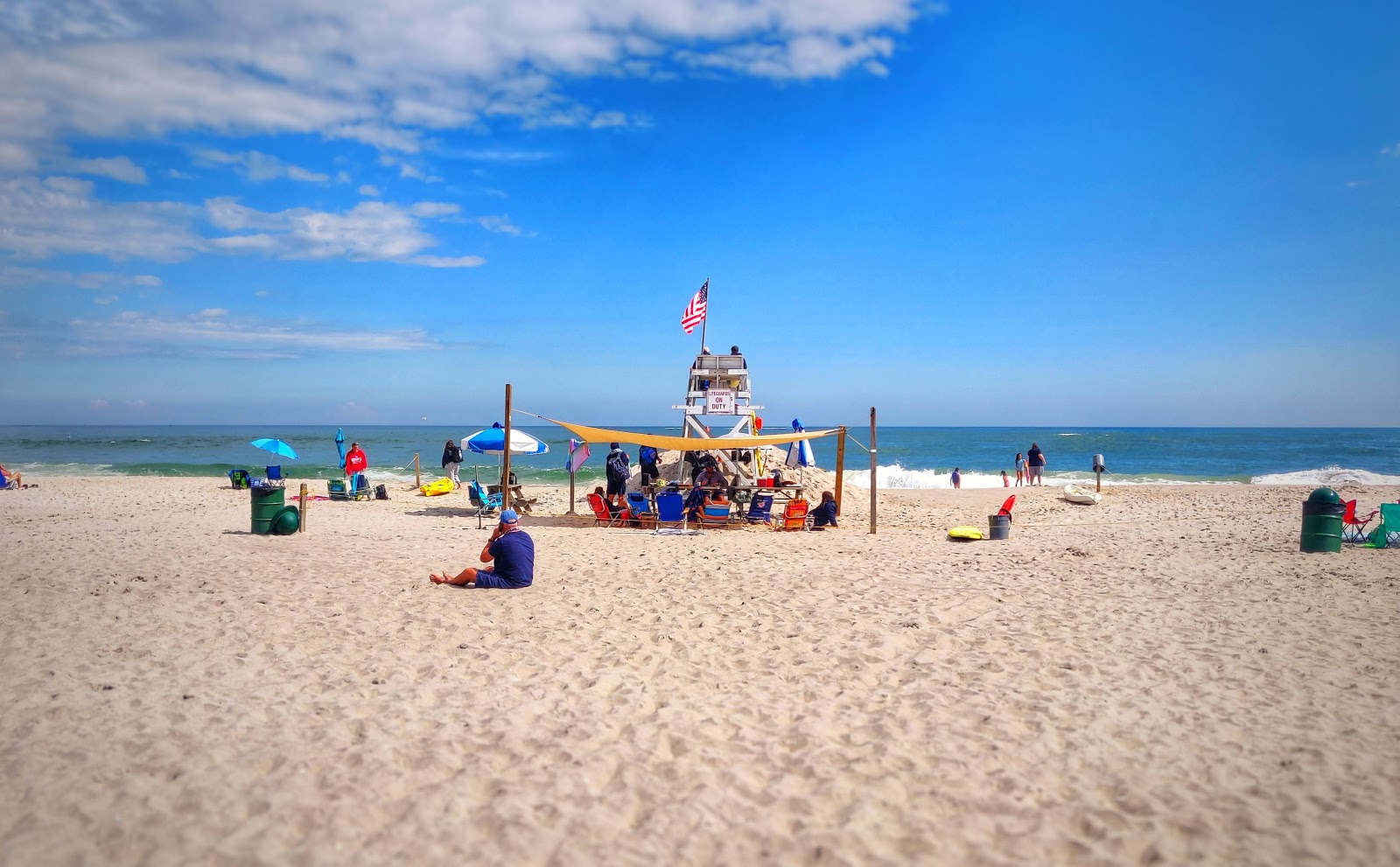 Fotografija Cedar beach z svetel pesek površino