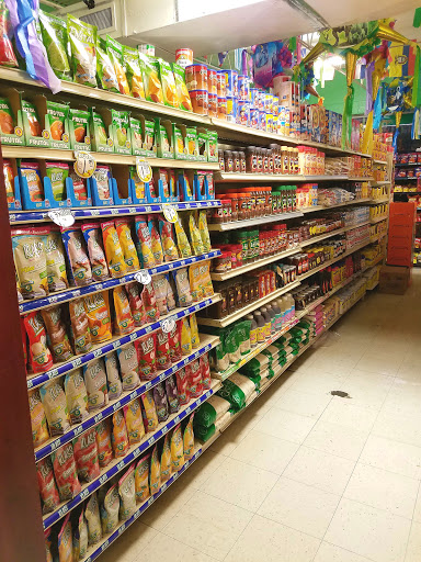 Grocery Store «Yuriria Supermarket», reviews and photos, 1830 Atlanta Hwy # A, Gainesville, GA 30504, USA