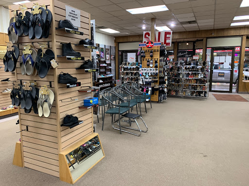 Shoe Store «Haney Shoes», reviews and photos, 6060 Maple St, Omaha, NE 68104, USA
