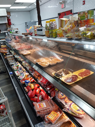 Asian Grocery Store «Sayar Food Market», reviews and photos, 3 Everett St #3e, Revere, MA 02151, USA