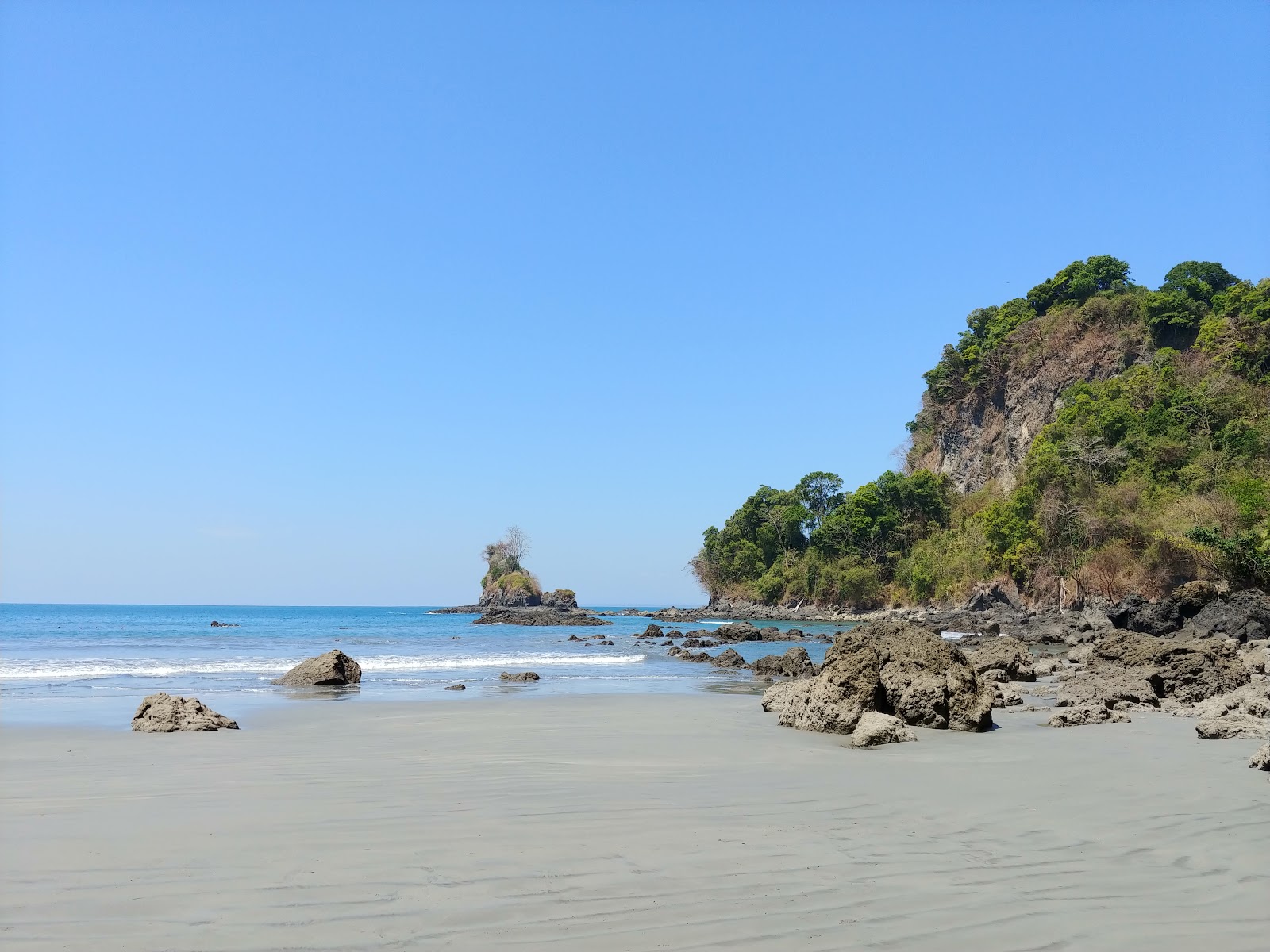 Photo de Playa La Macha avec sable gris de surface
