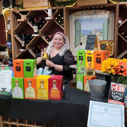 Liquor Store «T & R Wines & Liquors», reviews and photos, 145 Market St, Potsdam, NY 13676, USA