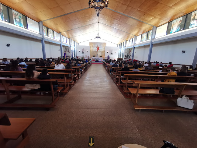 Avaliações doIgreja do Sagrado Coração de Jesus em Fafe - Igreja