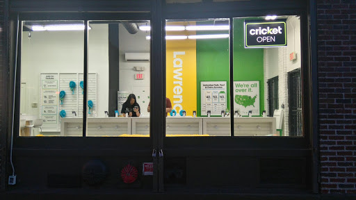 Cell Phone Store «Cricket Wireless Authorized Retailer», reviews and photos, 33 S Broadway, Lawrence, MA 01843, USA