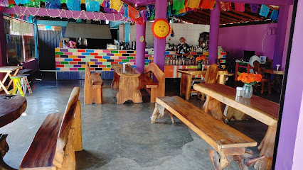 Oaxacan,s roll - Calle Primera Pte., Centro, 71980 Puerto Escondido, Oax., Mexico