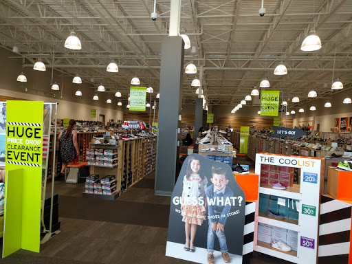 Shoe Store «DSW Designer Shoe Warehouse», reviews and photos, 833 N Krocks Rd #107, Allentown, PA 18106, USA