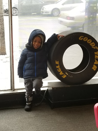 Car Repair and Maintenance «Midas», reviews and photos, 589-91 E Fordham Rd, Bronx, NY 10458, USA