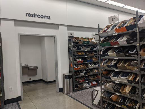 Department Store «Nordstrom Rack Cerritos Best Plaza», reviews and photos, 11111 183rd St, Cerritos, CA 90703, USA