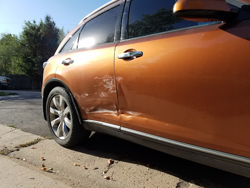 Auto Body Shop «Three G Body & Paint», reviews and photos, 8136 W Brandon Dr, Littleton, CO 80125, USA