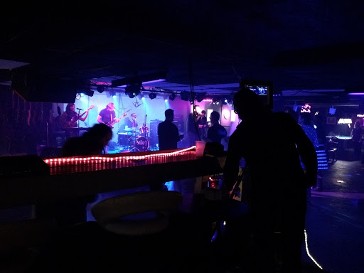 Bar & Grill «The Wormhole Neighborhood Pub & Music Venue», reviews and photos, 2307 Bull St, Savannah, GA 31401, USA