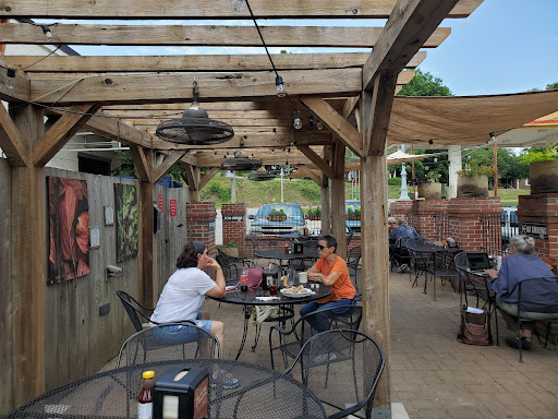 Grocery Store «Saxapahaw General Store», reviews and photos, 1735 Saxapahaw-Bethlehem Church Rd, Saxapahaw, NC 27340, USA