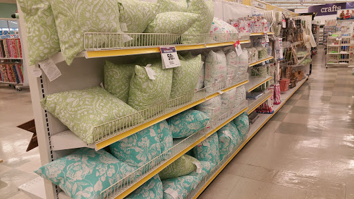 Fabric Store «Jo-Ann Fabrics and Crafts», reviews and photos, 6601 N Davis Hwy #25, Pensacola, FL 32504, USA
