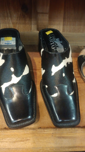 Thrift Store «Society of St. Vincent De Paul», reviews and photos, 23399 US Hwy 19 N, Clearwater, FL 33765, USA