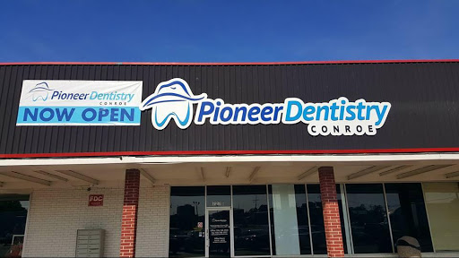 727 W Davis St, Conroe, TX 77301, USA