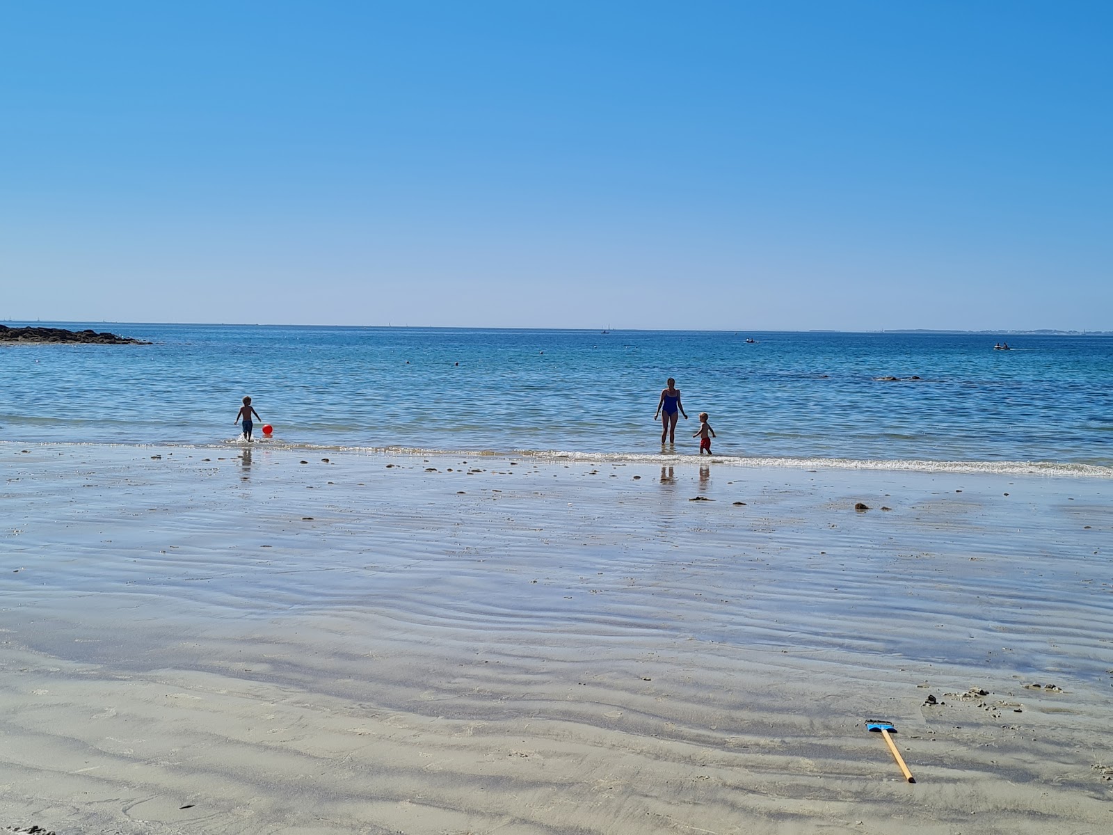 Photo de Plage de Kervillen - endroit populaire parmi les connaisseurs de la détente