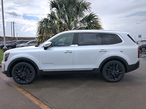 Kia Dealer «Community Kia», reviews and photos, 4221 East Fwy, Baytown, TX 77521, USA