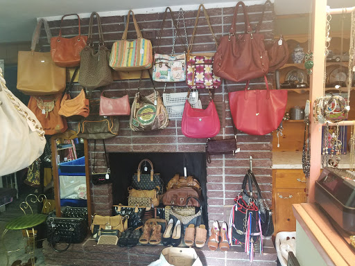 Consignment Shop «New To You Consignment Shop», reviews and photos, 6707 Massachusetts Ave, New Port Richey, FL 34653, USA