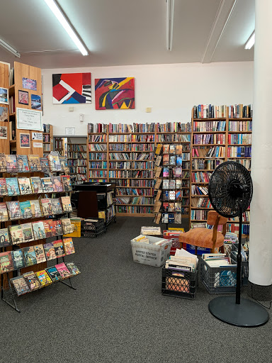 Used Book Store «Lucky Dog Books», reviews and photos, 911 W Jefferson Blvd, Dallas, TX 75208, USA