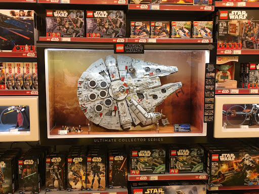 Toy Store «The LEGO Store», reviews and photos, 5 Woodfield Mall, Schaumburg, IL 60173, USA