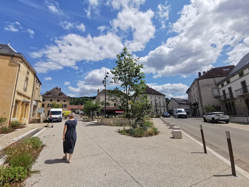 Lacaille Michel à Pouilly-en-Auxois