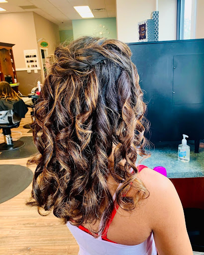 Beauty Salon «Splashes Salon», reviews and photos, 161 E Main St, Tuckerton, NJ 08087, USA