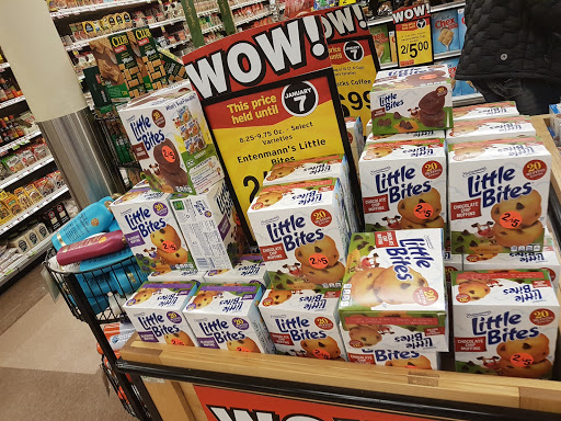 Grocery Store «Hannaford Supermarket», reviews and photos, 773 Stillwater Ave, Bangor, ME 04401, USA