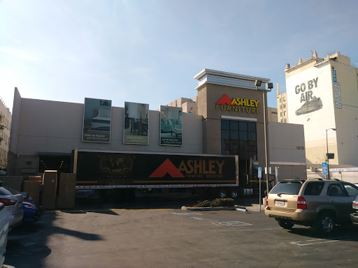 Furniture Store «Ashley HomeStore», reviews and photos, 1810 S Broadway, Los Angeles, CA 90015, USA