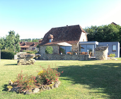 Gîte de Charme - La Grange Ô Puits à Le Bouyssou